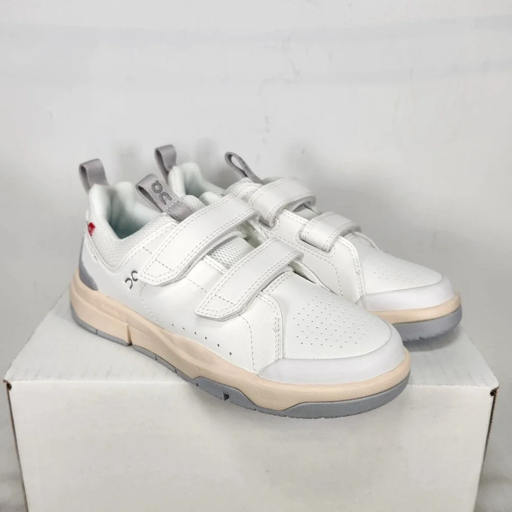On Running The Roger Kids Size 13.5 White Glacier Hook-and-Loop Sneakers